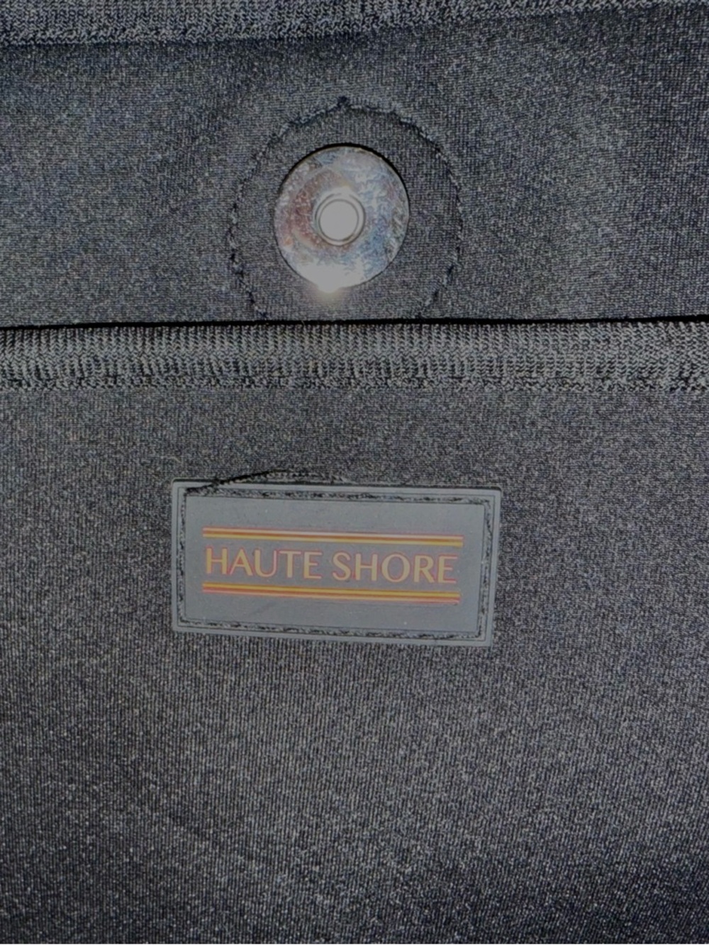 HAUTE SHORE Greyson Range Neoprene Tote in Chestnut Axis Print - Picture 5 of 7
